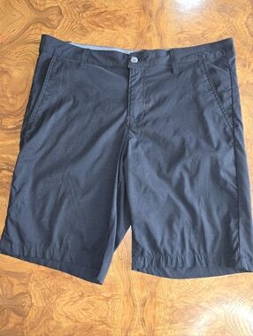Chaps Mens Regular Fit Performance Golf Shorts In Black Size 34